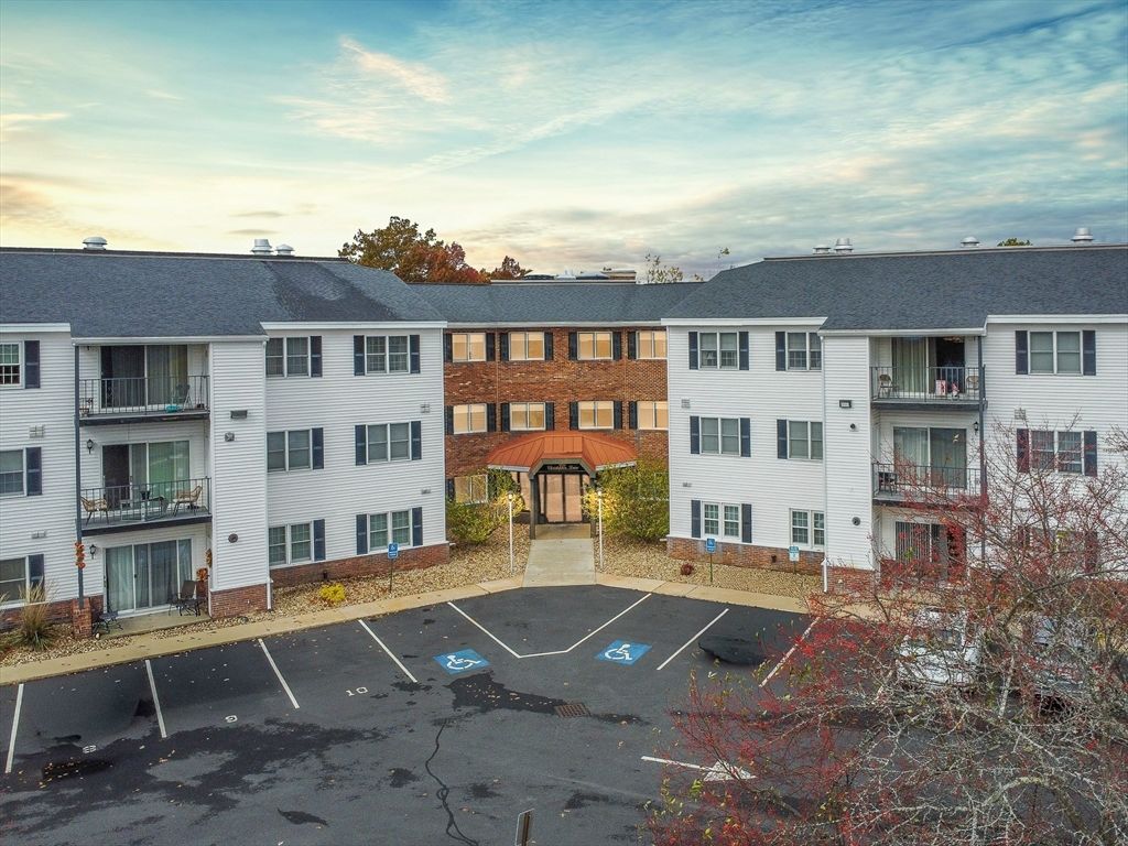 45 Christopher Drive 314, Methuen, MA 01844