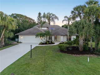 2170 Seminole Shores Lane, Vero Beach, FL 32963