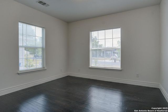 313 W Wildwood, San Antonio, TX 78212