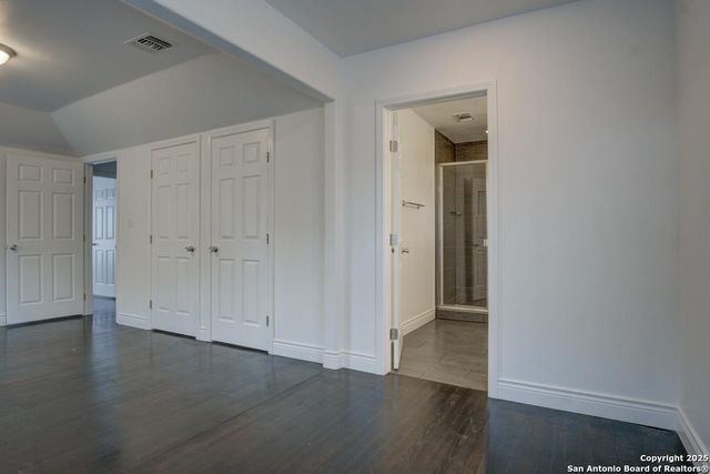 313 W Wildwood, San Antonio, TX 78212