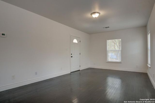 313 W Wildwood, San Antonio, TX 78212