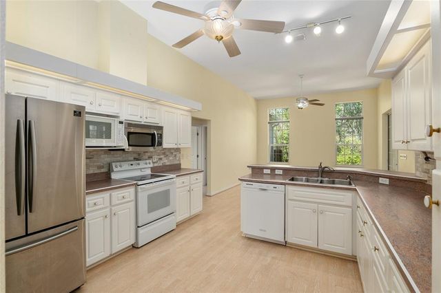 11587 SW 72ND CIRCLE, Ocala, FL 34476