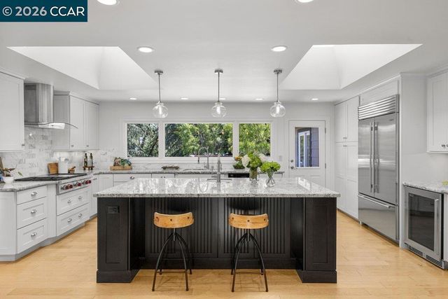 189 Oak Rd, Alamo, CA 94507