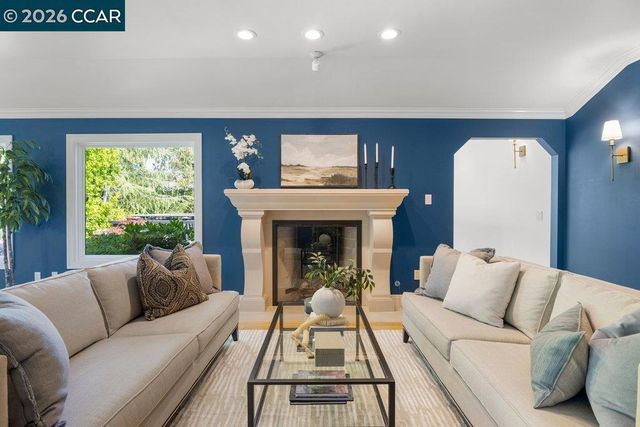 189 Oak Rd, Alamo, CA 94507