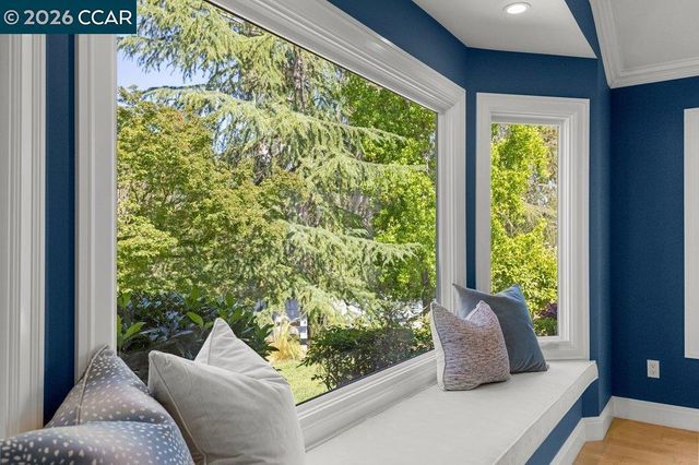 189 Oak Rd, Alamo, CA 94507