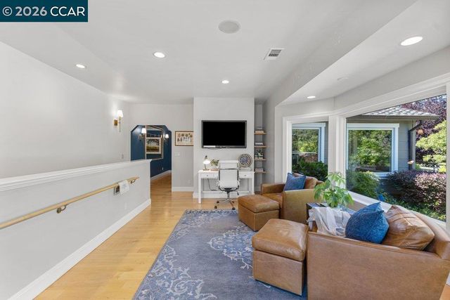 189 Oak Rd, Alamo, CA 94507