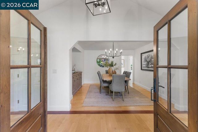 189 Oak Rd, Alamo, CA 94507