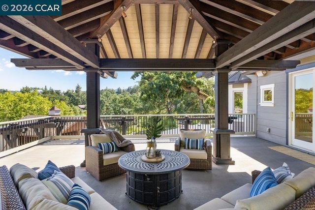 189 Oak Rd, Alamo, CA 94507