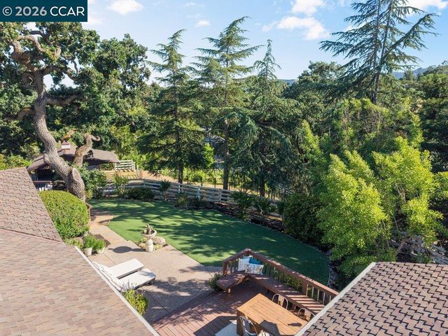 189 Oak Rd, Alamo, CA 94507