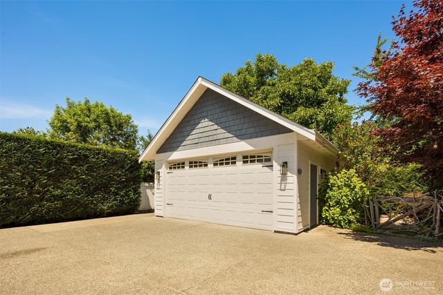 1750 Pioneer Street, Enumclaw, WA 98022