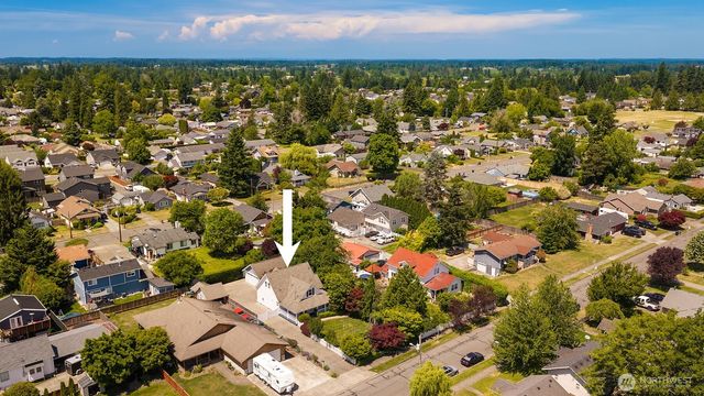 1750 Pioneer Street, Enumclaw, WA 98022