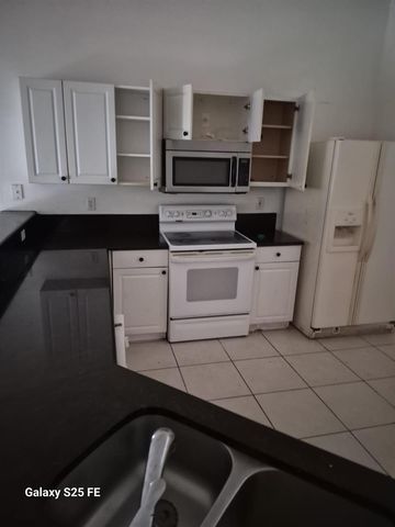 1231 SW Parma Avenue, Port St. Lucie, FL 34953