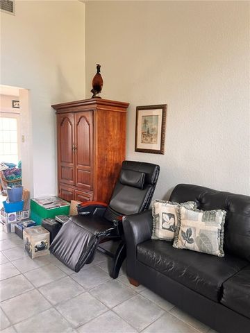 5917 Flagstaff Dr, Corpus Christi, TX 78414