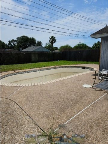 5917 Flagstaff Dr, Corpus Christi, TX 78414