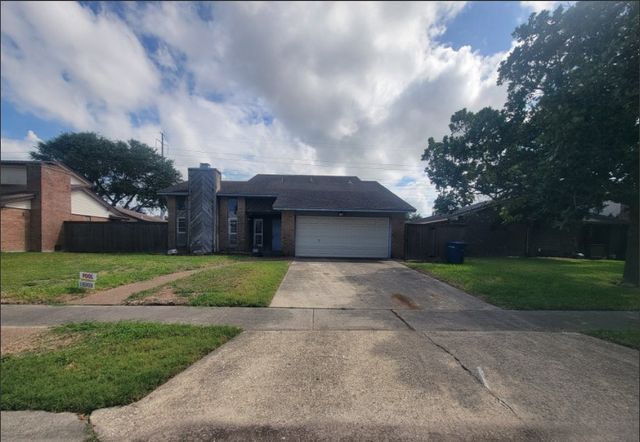 5917 Flagstaff Dr, Corpus Christi, TX 78414