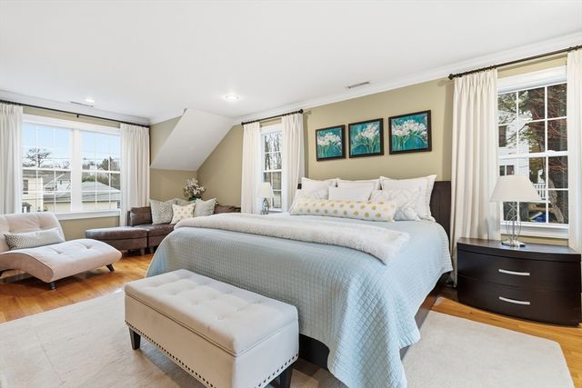 9 Cottage St 9, Woburn, MA 01801