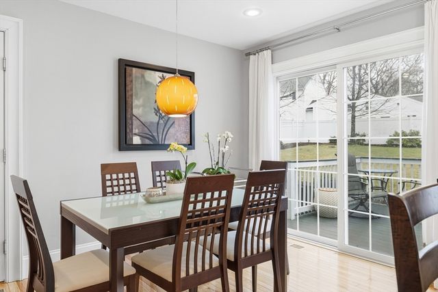 9 Cottage St 9, Woburn, MA 01801