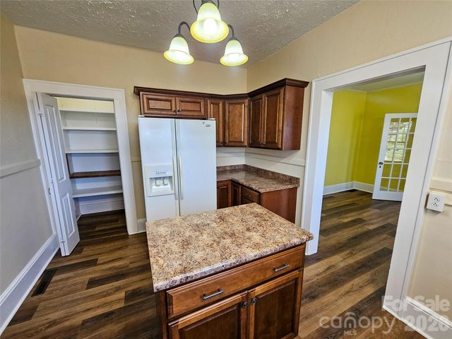 5185 Old Haywood Road, Mills River, NC 28759