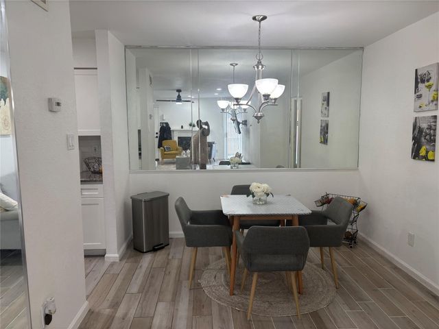 9700 Leawood Boulevard 1103, Houston, TX 77099
