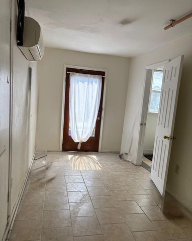 1427 W BALTIMORE ST, Baltimore, MD 21223