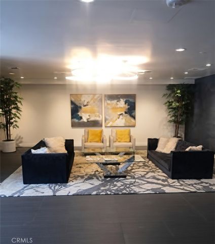 436 S Virgil, Los Angeles, CA 90020