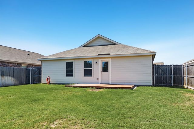 1380 Beach Drive, Pelican Bay, TX 76020