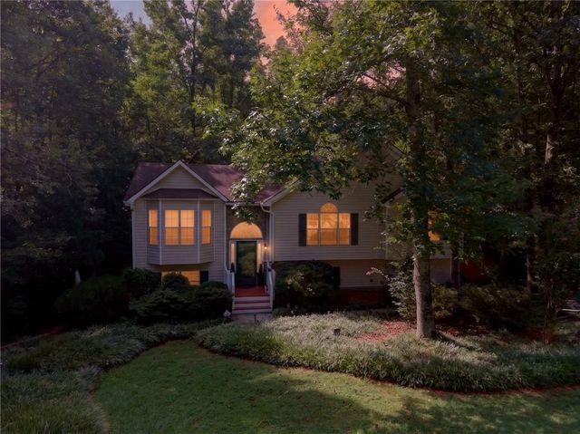 273 Bridge Station Drive, Douglasville, GA 30134