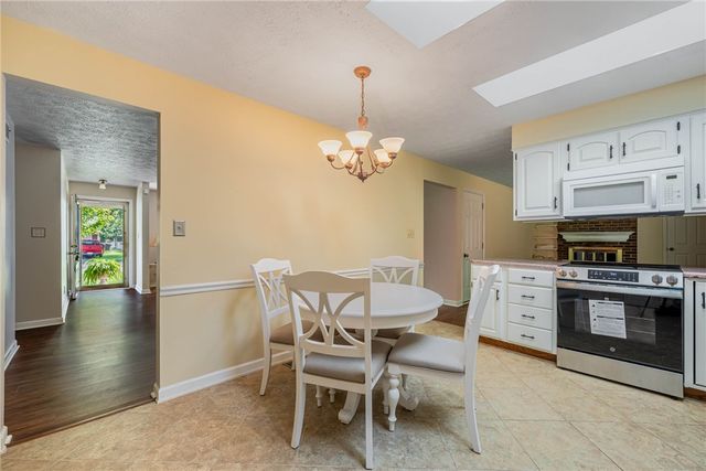 6109 Carnation Road, Dayton, OH 45449