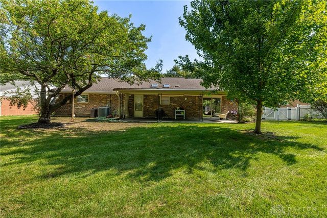 6109 Carnation Road, Dayton, OH 45449