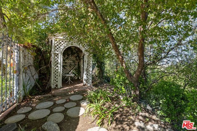 4548 Ellenboro Way, Woodland Hills (los Angeles), CA 91364