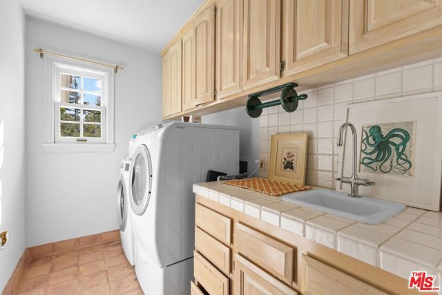 4548 Ellenboro Way, Woodland Hills (los Angeles), CA 91364