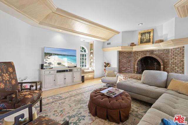 4548 Ellenboro Way, Woodland Hills (los Angeles), CA 91364