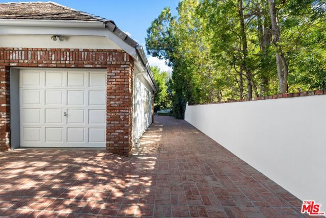 4548 Ellenboro Way, Woodland Hills (los Angeles), CA 91364