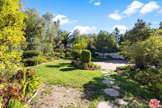 4548 Ellenboro Way, Woodland Hills (los Angeles), CA 91364