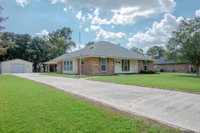 40119 Todd Dr, Prairieville, LA 70769