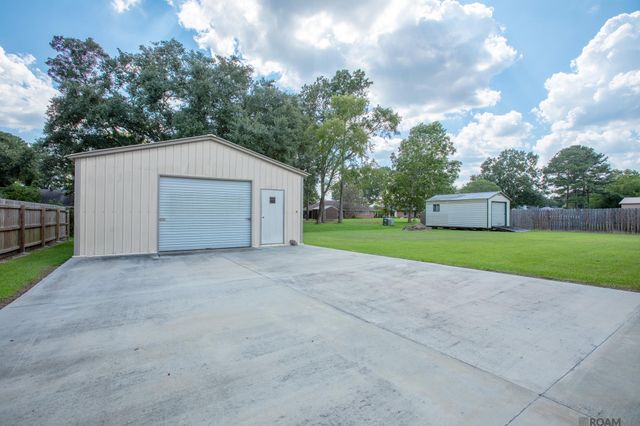 40119 Todd Dr, Prairieville, LA 70769