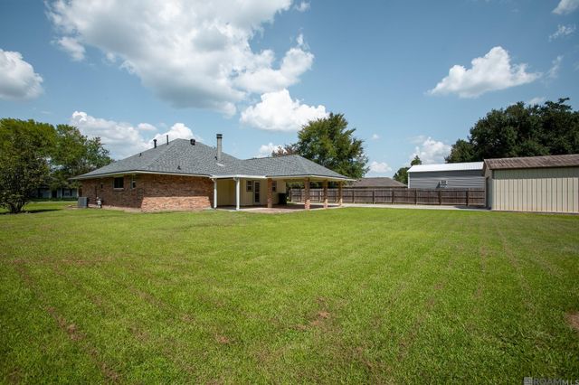 40119 Todd Dr, Prairieville, LA 70769