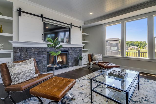 8670 Bosque Drive, Caledonia, MI 49316