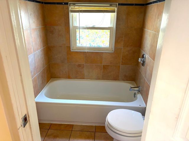 6404 Kennedy Avenue, Cincinnati, OH 45213