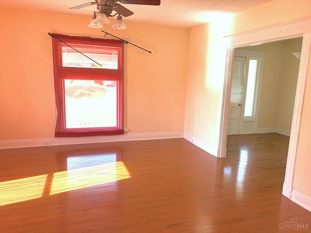 6404 Kennedy Avenue, Cincinnati, OH 45213