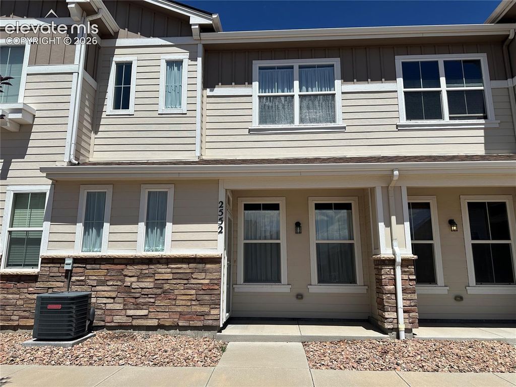 2552 Shannara Grove, Colorado Springs, CO 80951