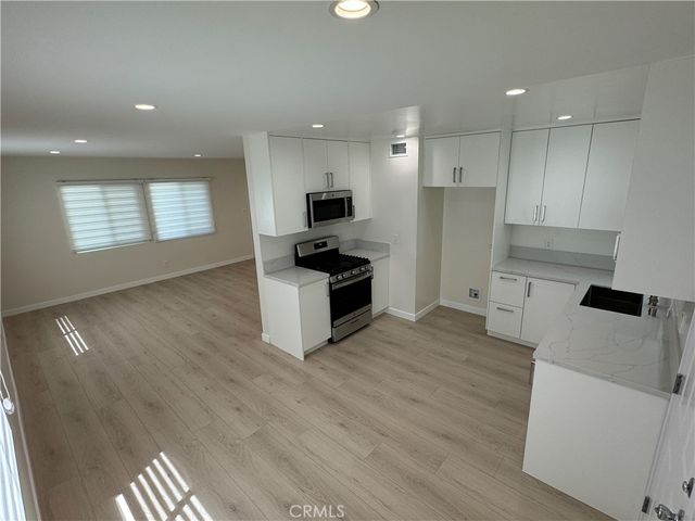 1206 E Harvard Street A, Glendale, CA 91205