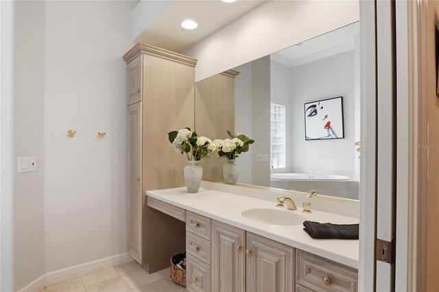 402 MACEWEN DRIVE, Osprey, FL 34229