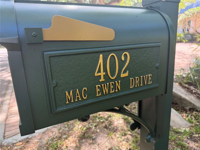 402 MACEWEN DRIVE, Osprey, FL 34229