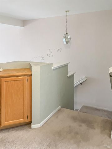 154 Outrigger Dr, Vallejo, CA 94591