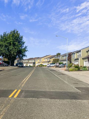 154 Outrigger Dr, Vallejo, CA 94591