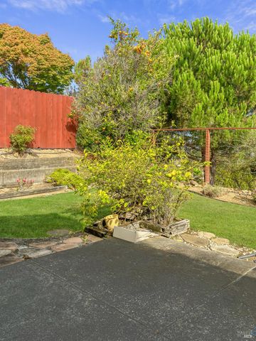 154 Outrigger Dr, Vallejo, CA 94591