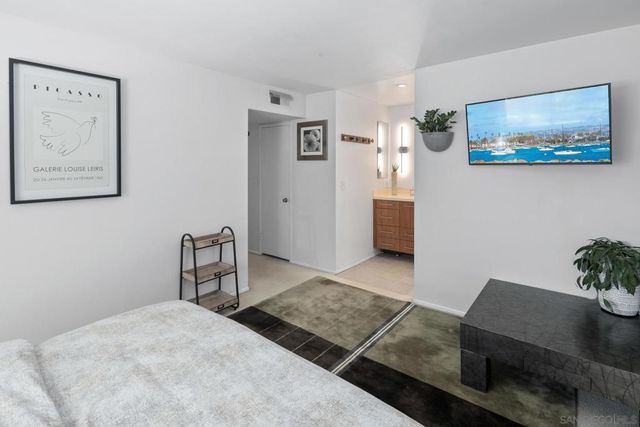 3266 1st Ave. 20, San Diego, CA 92103