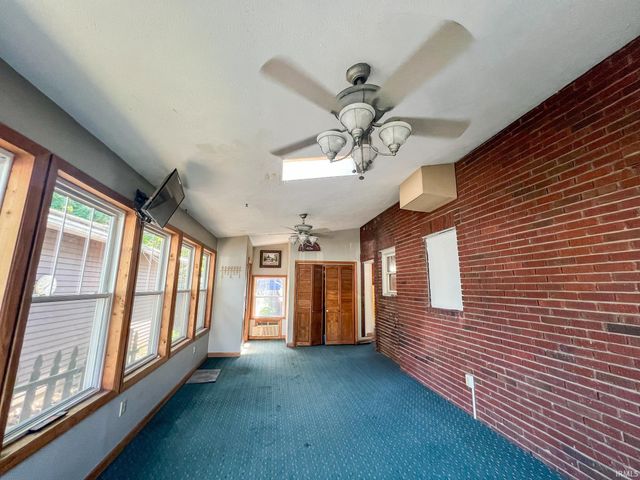 1321 E Jackson Boulevard, Elkhart, IN 46516