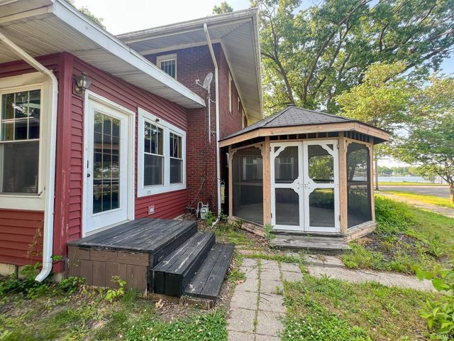 1321 E Jackson Boulevard, Elkhart, IN 46516